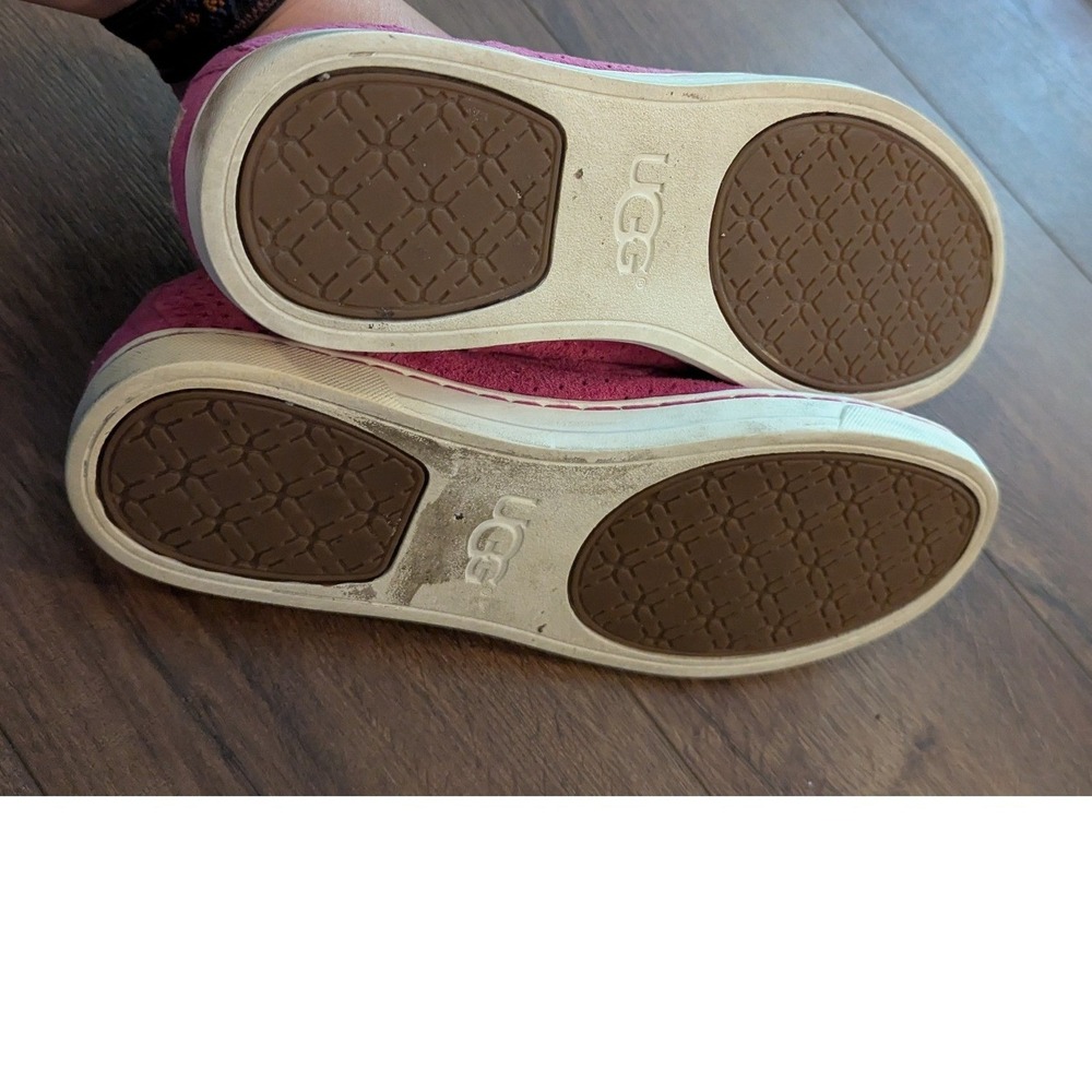 UGG Jass Magenta Pink Perforated Suede Slip On Sneakers Shoes 1011250 Womens 8.5 - Picture 4 of 8